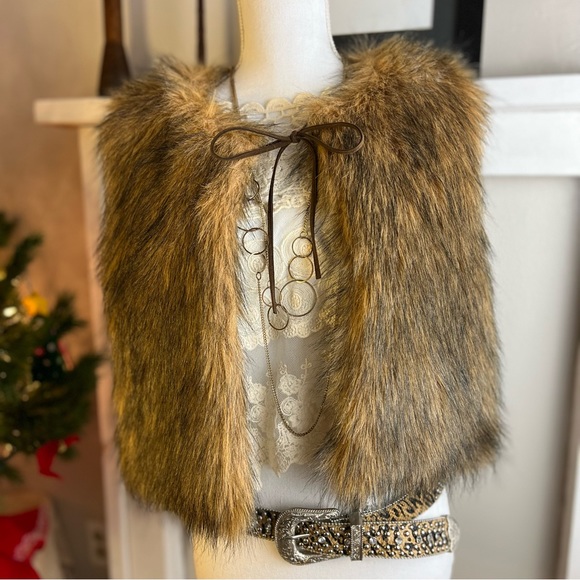 Telluride Clothing Co | VTG Faux Fur Vest SZ M - Picture 2 of 11